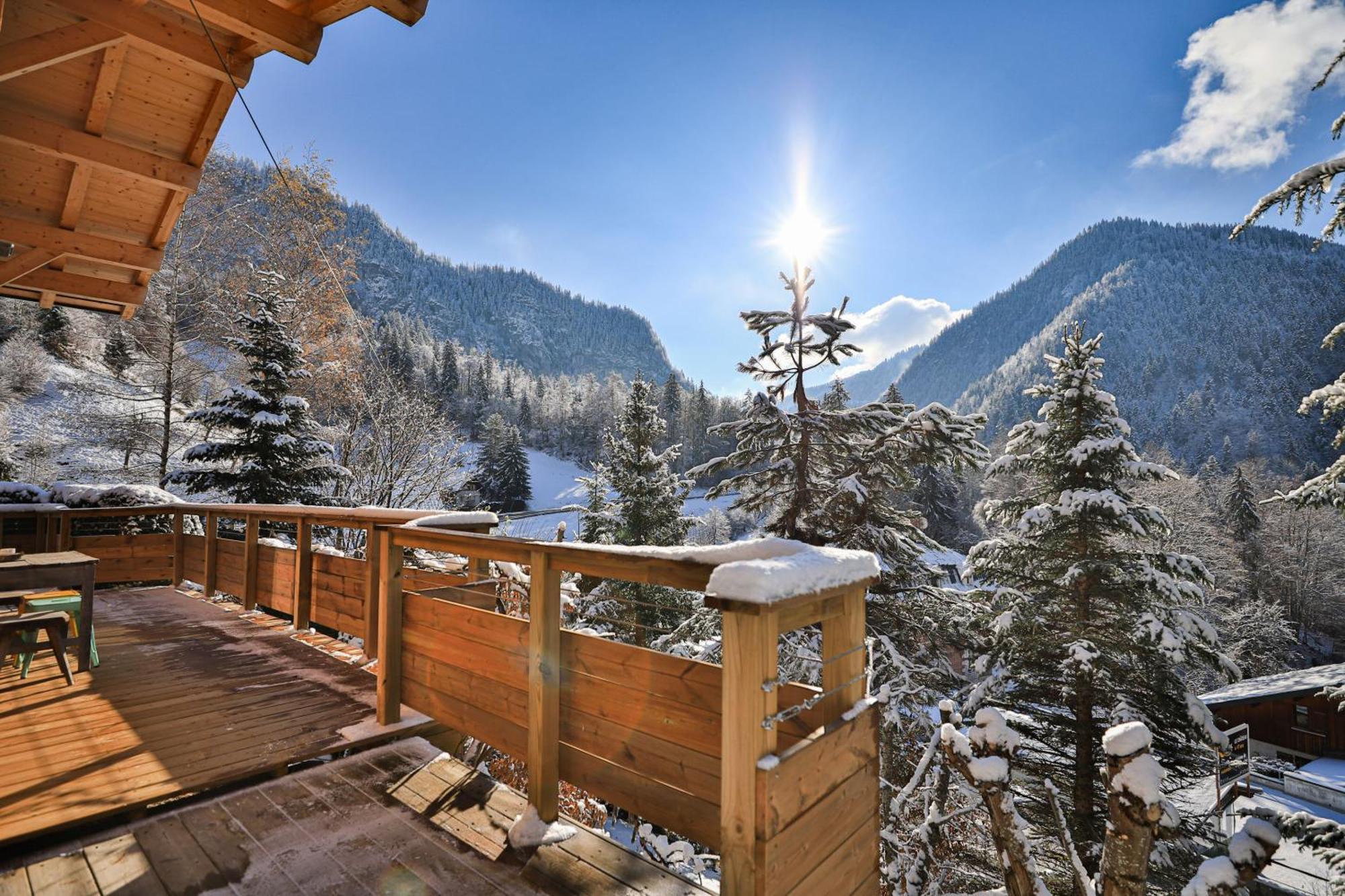 Chalet Le Noisetier - Mini 2 Pers - 2min La Clusaz - Aravistour *